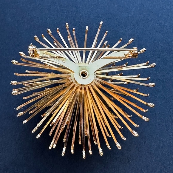 VTG Sarah Coventry Golden Mum Topaz Atomic Starburst Brooch & Clip Earrings Set - Picture 4 of 9